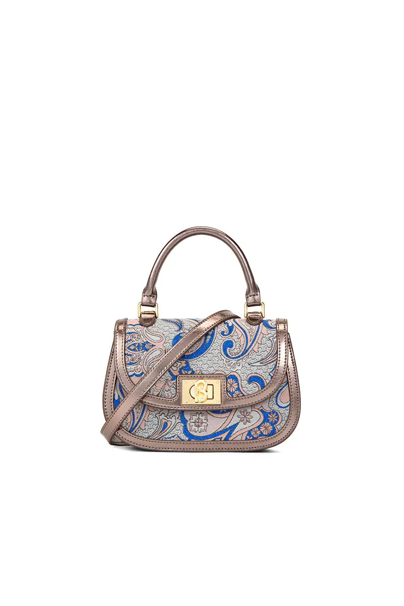 Beautifully Crafted Bag in a Classic Style