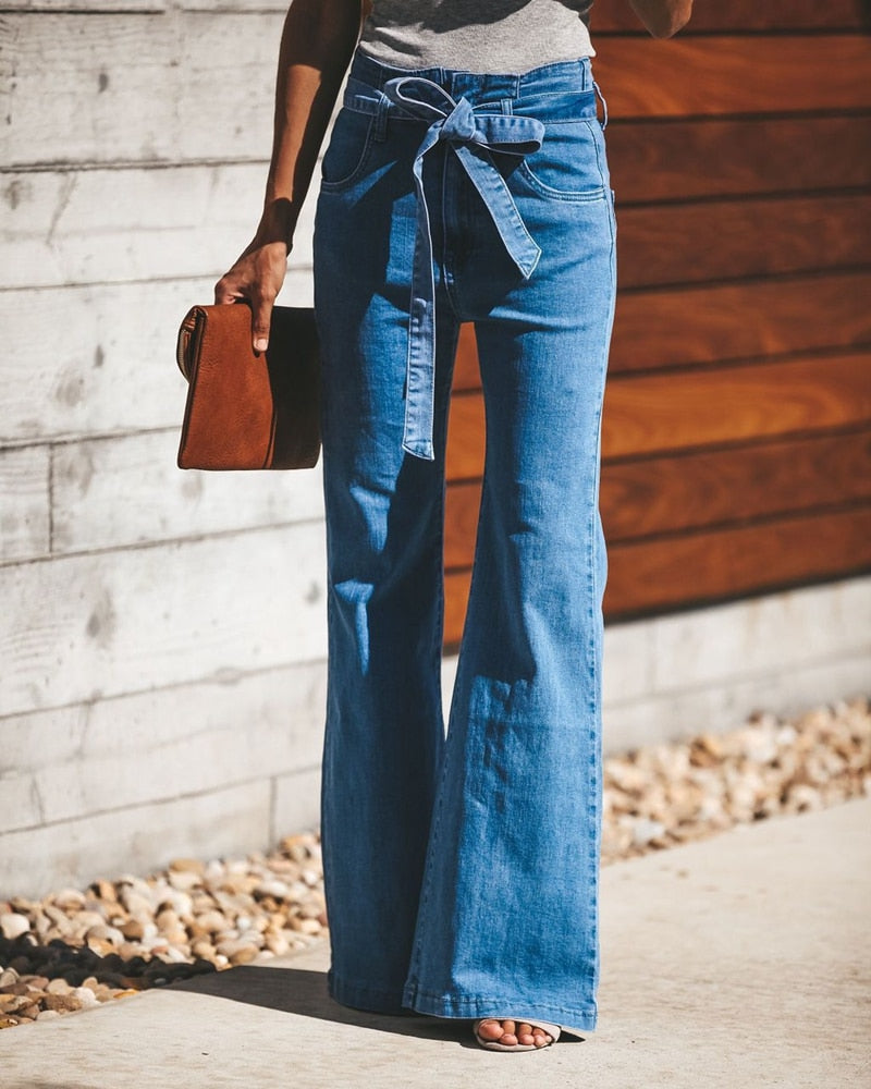 Well Tailored Garment with a Graceful Silhouette