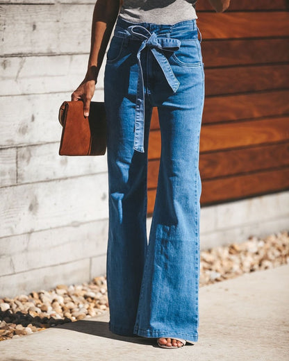 Well Tailored Garment with a Graceful Silhouette
