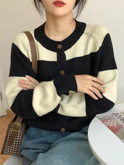 Polished Cardigan with an Effortless Classic Look