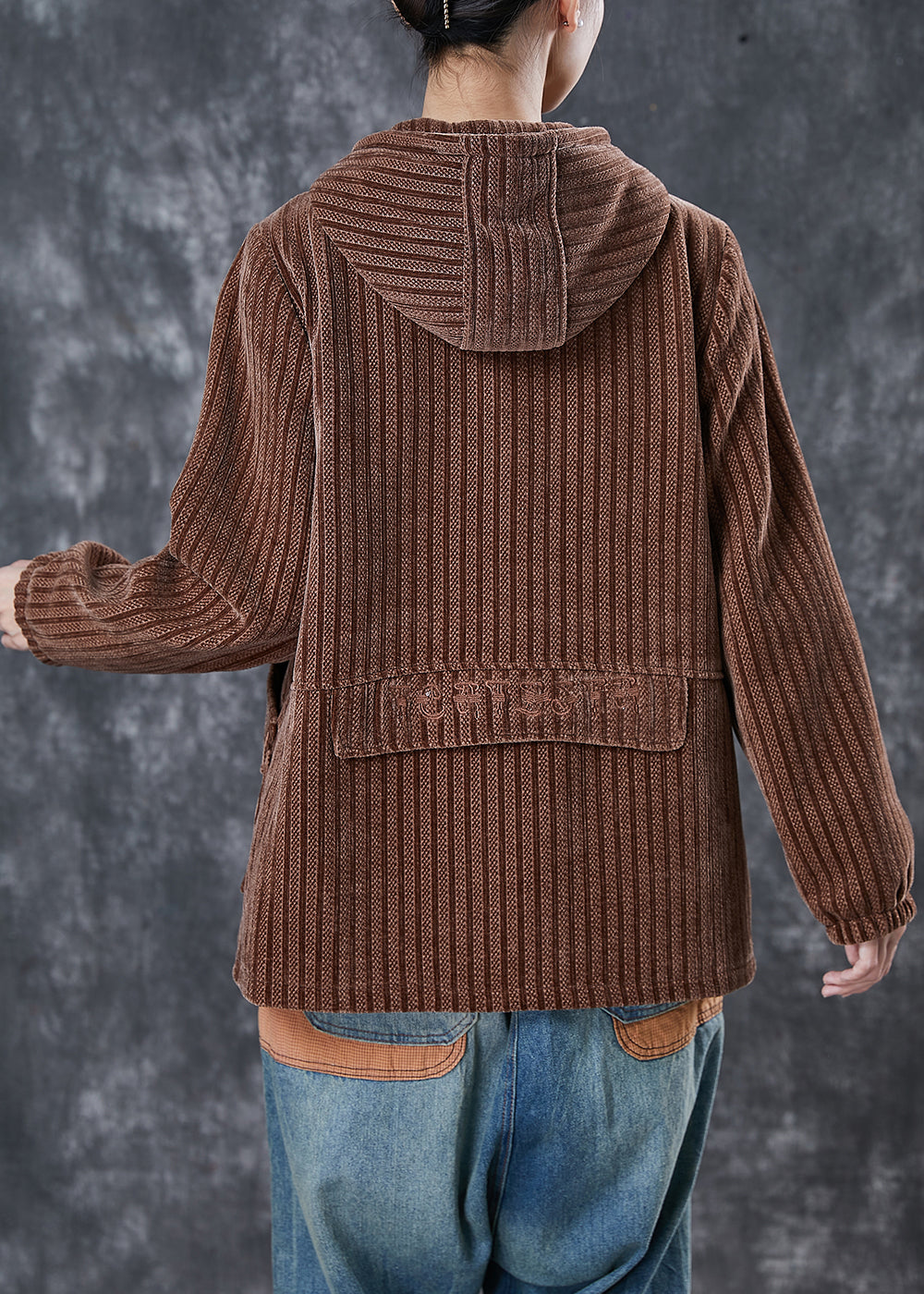 Effortlessly Elegant Coat with a Timeless Design