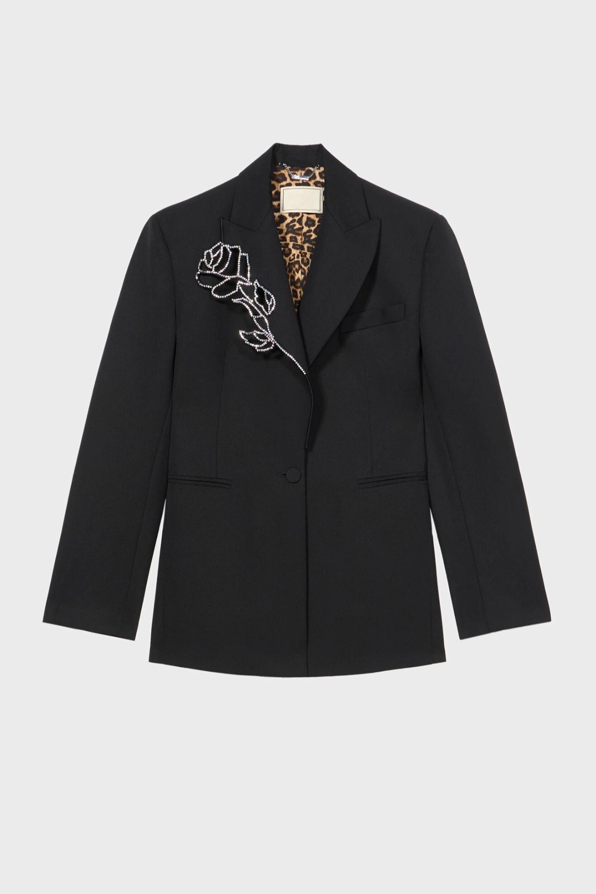 Well Tailored Garment with a Graceful Silhouette