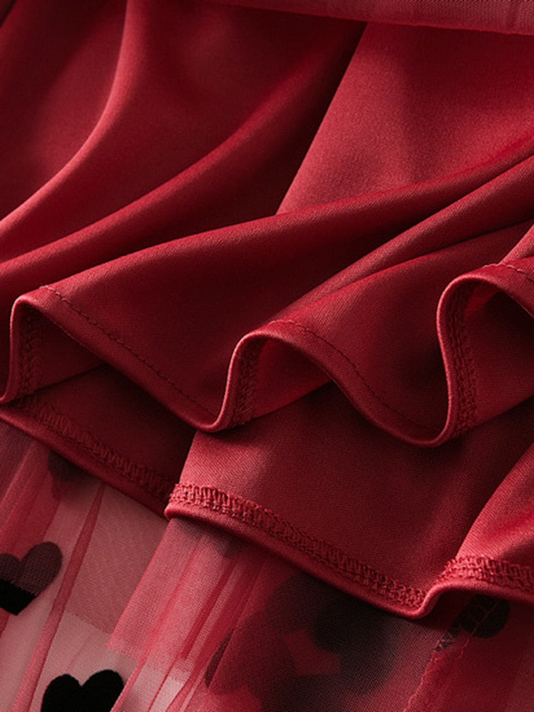 Effortlessly Elegant Garment with a Timeless Design