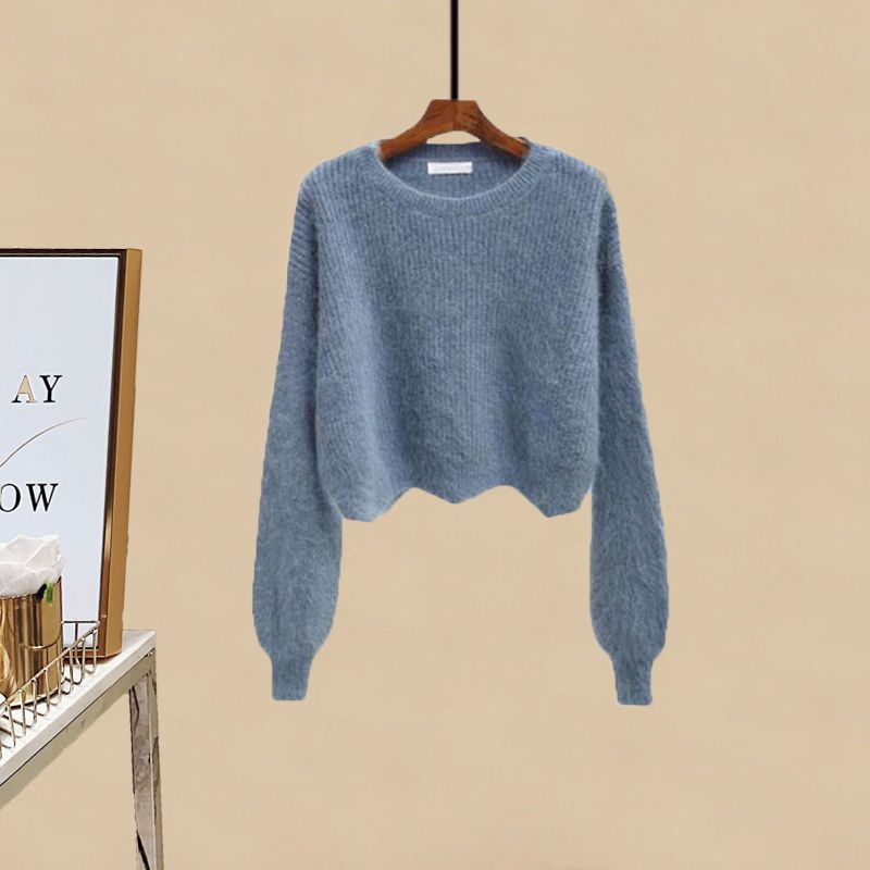 Beautifully Finished Sweater in a Timeless Design