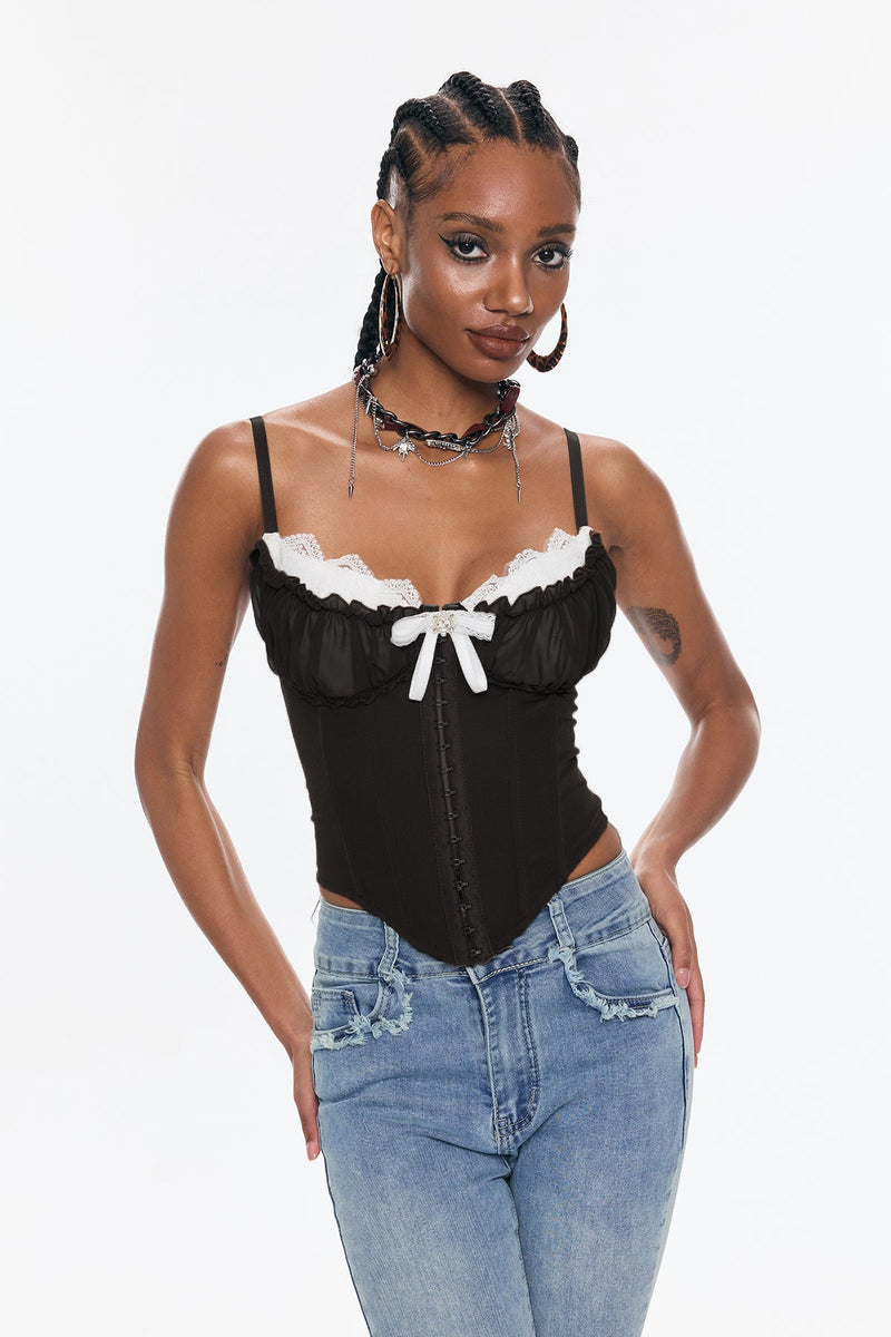 A Vintage Style Top with Delicate Timeless Details