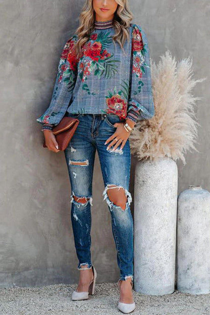 Classic Vintage & Enduringly Stylish Top