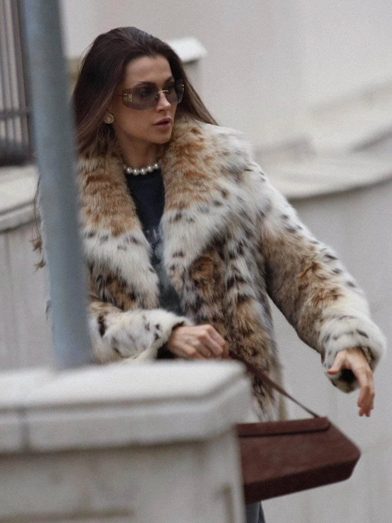 Elegantly Styled Jacket for Everyday Wear