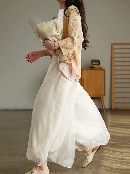 Elegantly Styled Pants for Everyday Wear