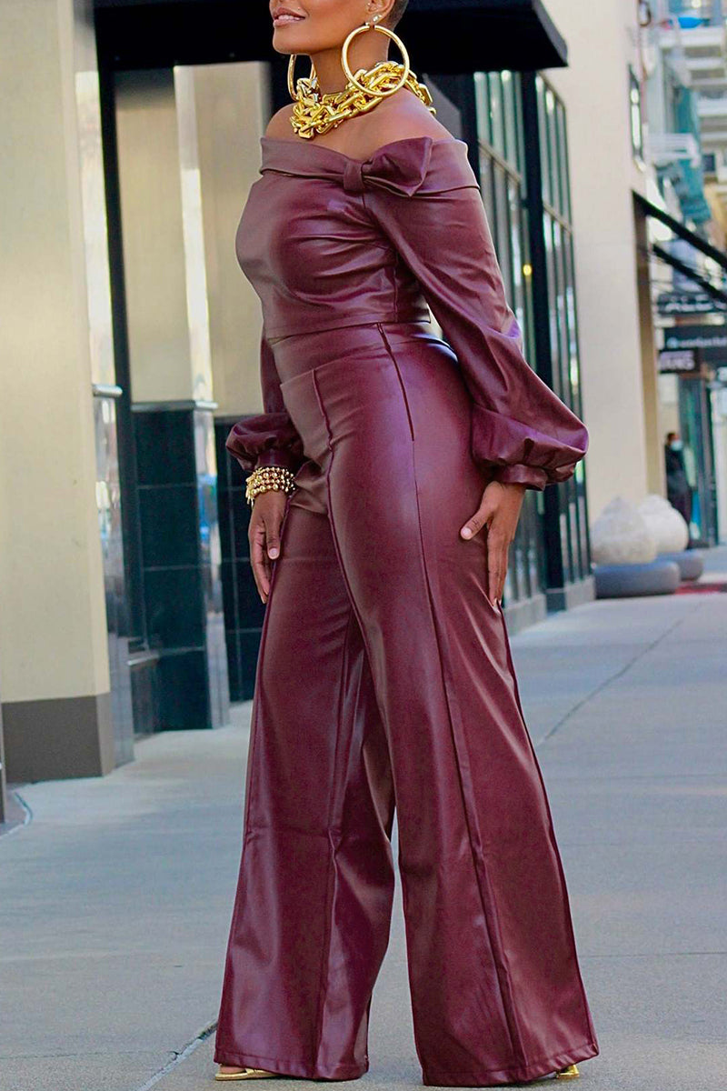 Sophisticated Garment with a Clean Classic Look