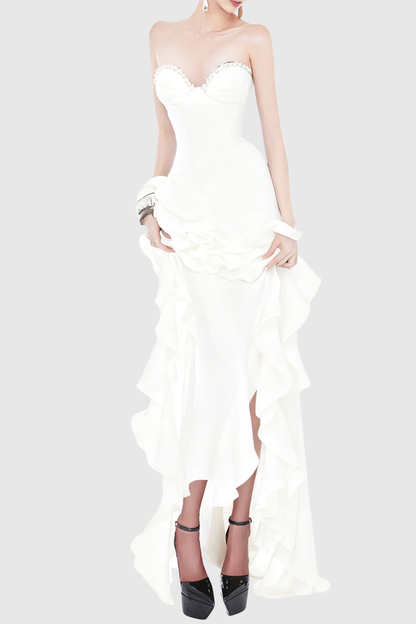 A Vintage Style Dress with Delicate Timeless Details