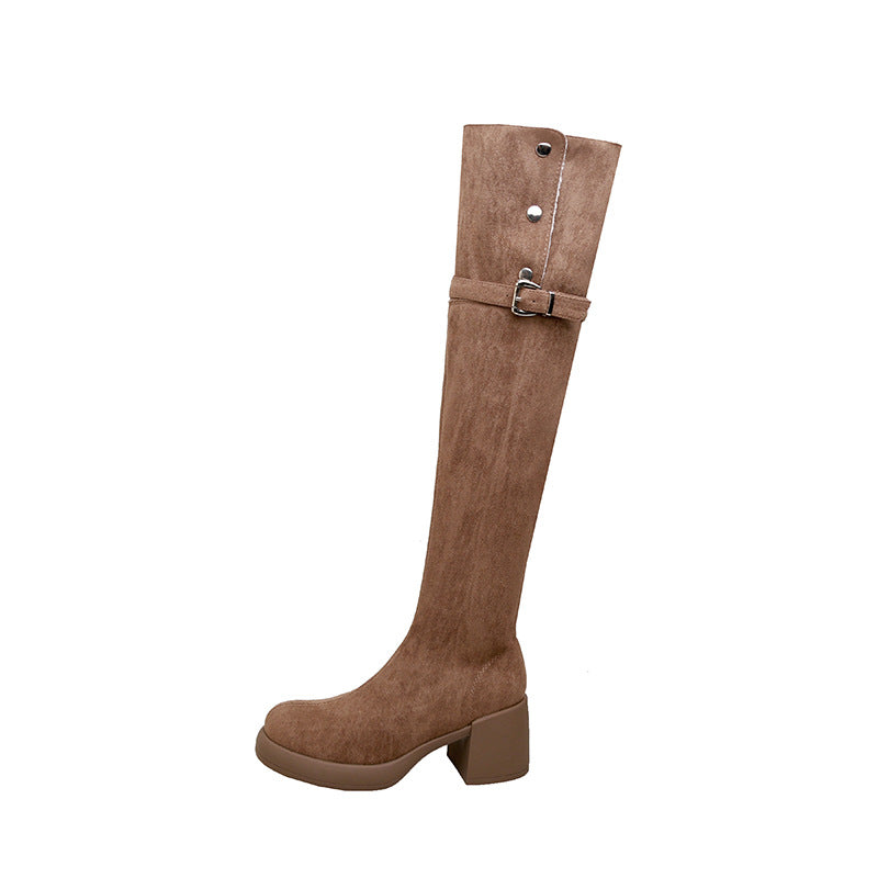 Polished Boots with an Effortless Classic Look