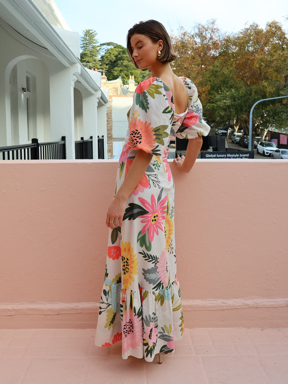Classic Vintage Dress with a Flattering Fit