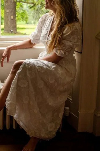 Polished Dress with an Effortless Classic Look
