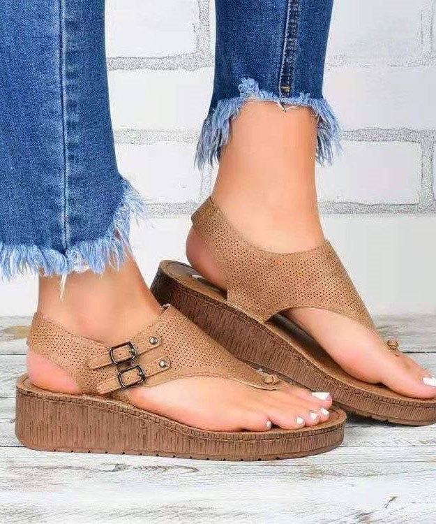 Polished Sandals with an Effortless Classic Look