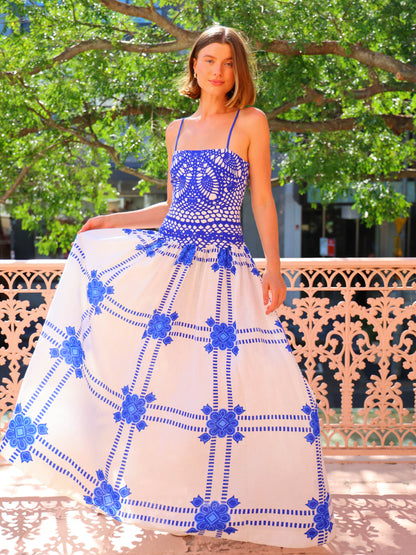 Classic Vintage & Enduringly Stylish Dress