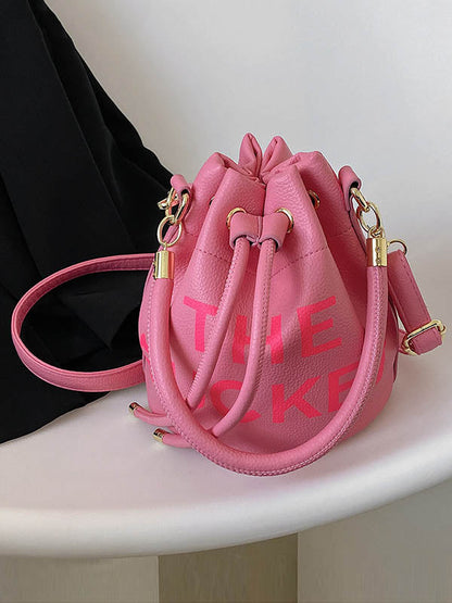 Effortlessly Elegant Bag with a Timeless Design