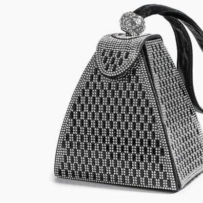 Classic Vintage Bag with a Flattering Fit