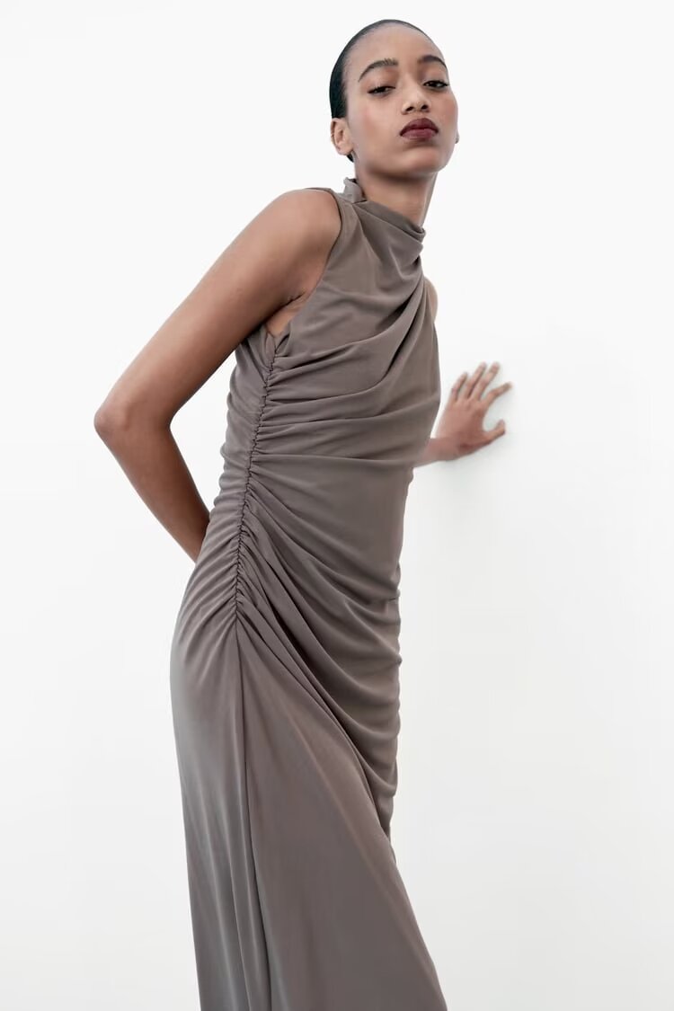 Classic Vintage & Enduringly Stylish Dress