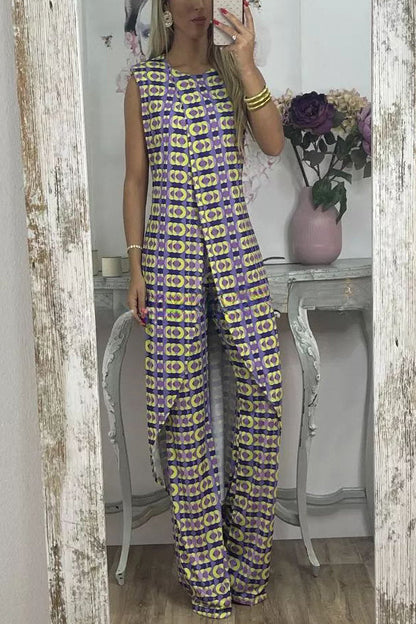 Sophisticated Pants with a Clean Classic Look