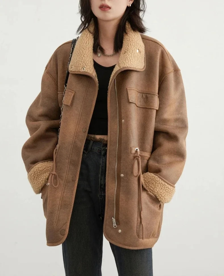 Gracefully Styled Jacket for Any Occasion