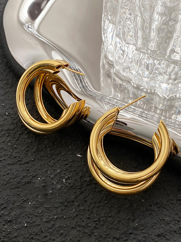 Gracefully Styled Garment for Any Occasion