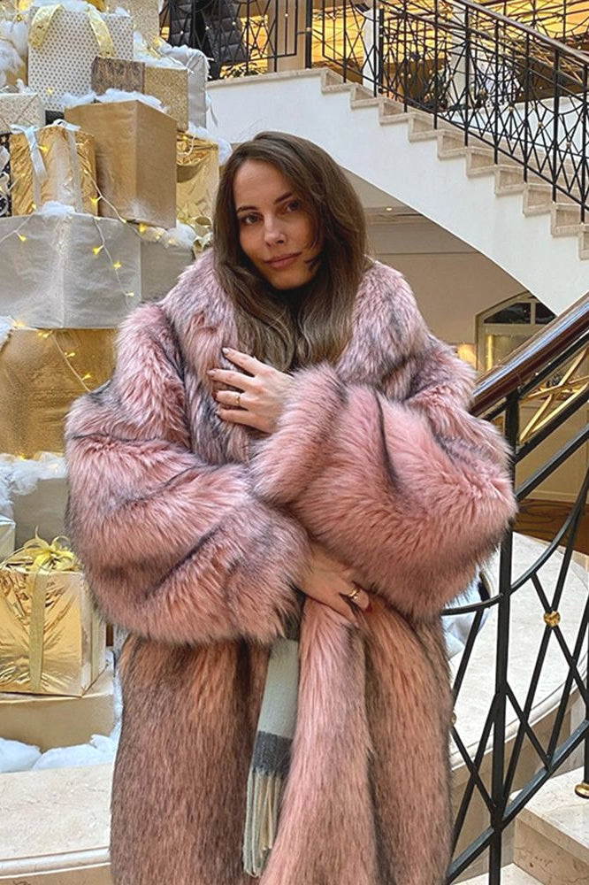 Elegantly Styled Coat for Everyday Wear