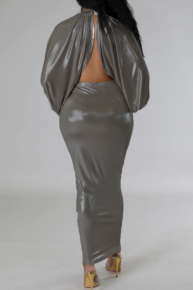 Sophisticated Garment with a Clean Classic Look