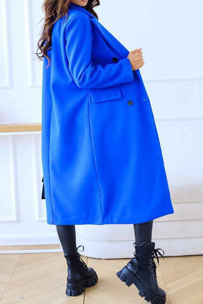 Well Tailored Coat with a Graceful Silhouette