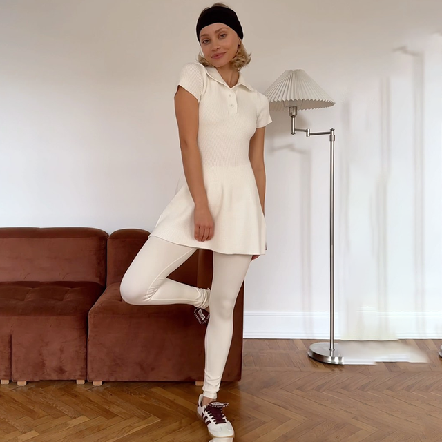 Classic Vintage Dress with a Flattering Fit