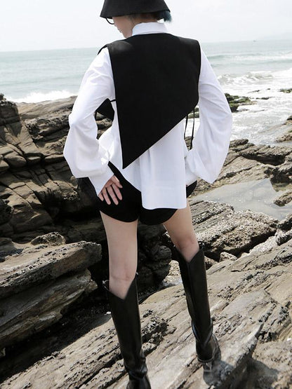 Sophisticated Garment with a Clean Classic Look