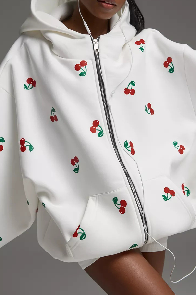 Beautifully Finished Top in a Timeless Design