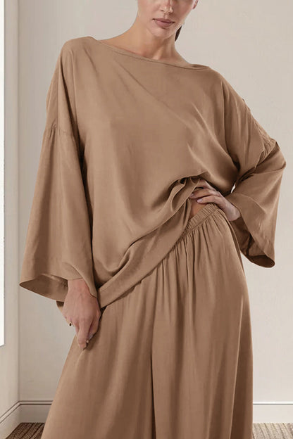Well Tailored Garment with a Graceful Silhouette