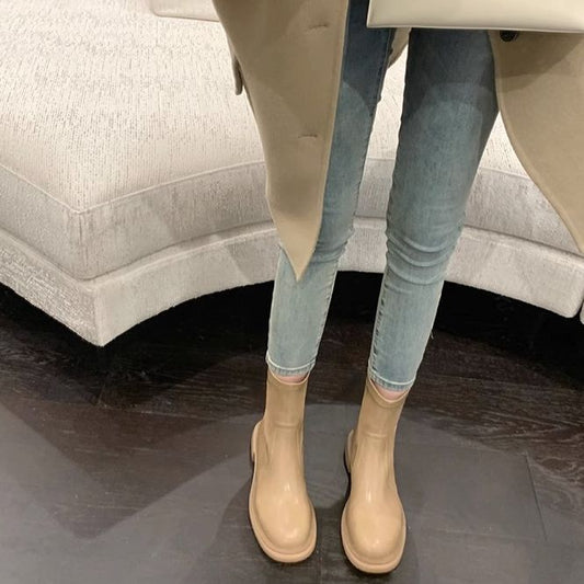 Classic Vintage Boots with a Flattering Fit