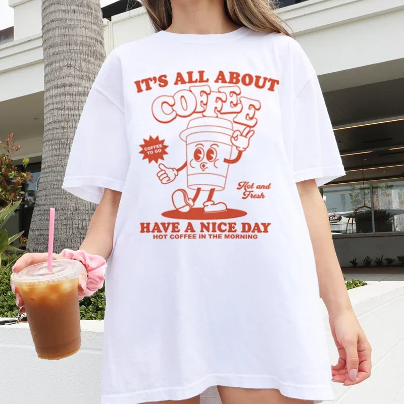 Effortlessly Elegant T-Shirt with a Timeless Design