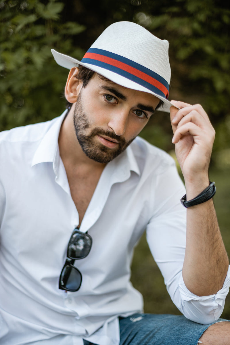 Beautifully Finished Garment in a Timeless Design