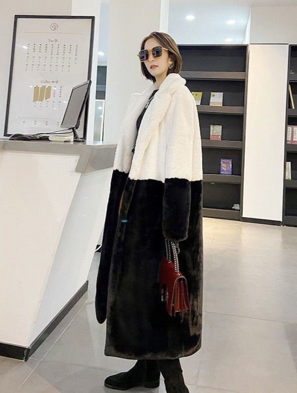 Gracefully Styled Coat for Any Occasion