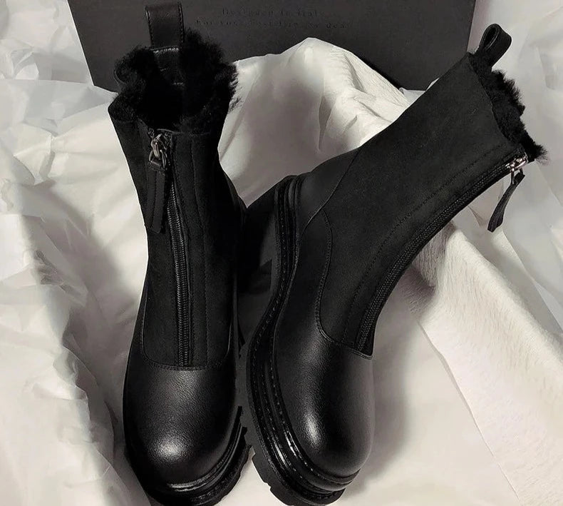 Well Tailored Boots with a Graceful Silhouette