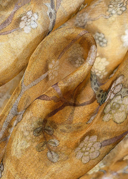 Beautifully Finished Coat in a Timeless Design