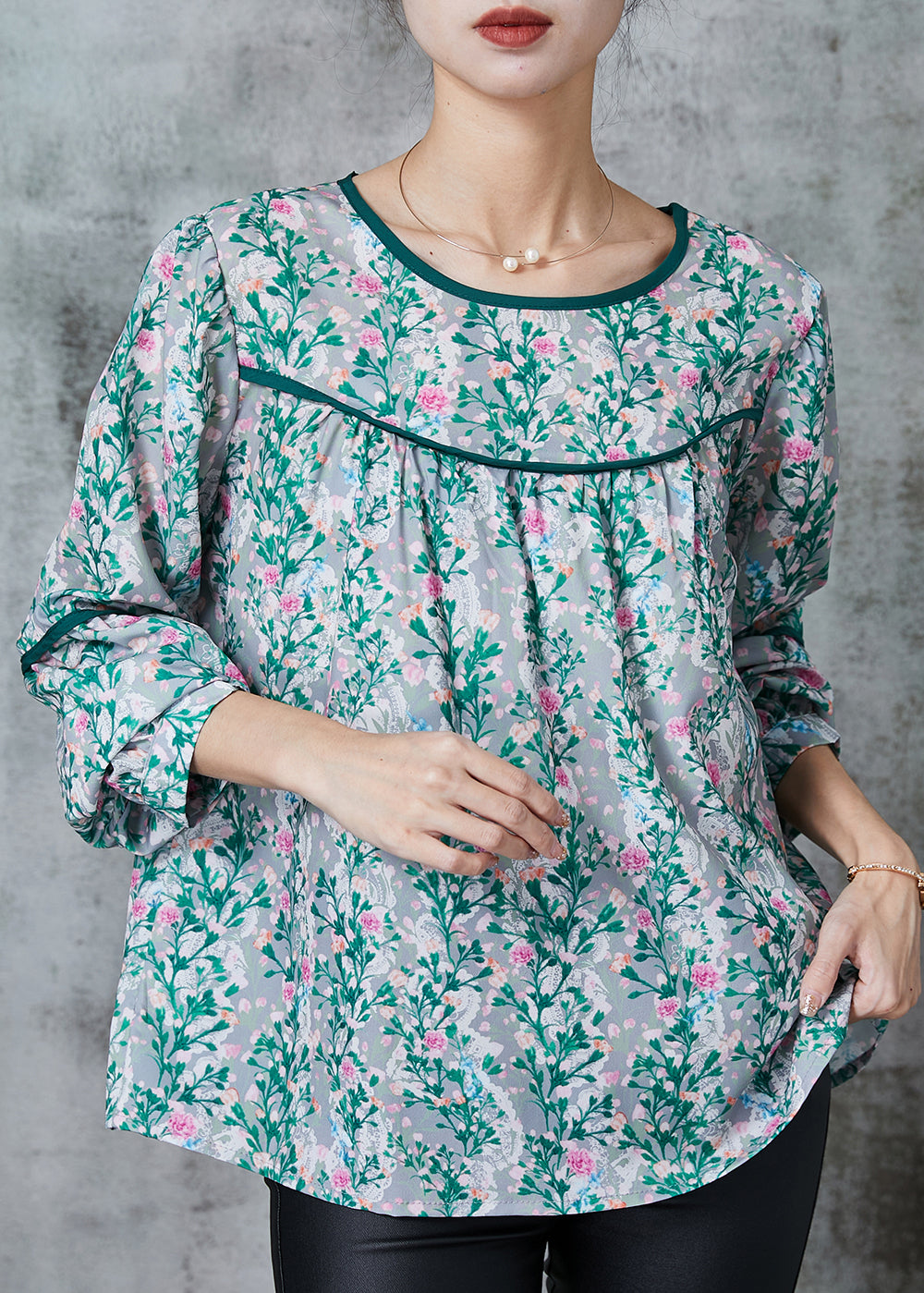 Elegantly Styled Shirt for Everyday Wear
