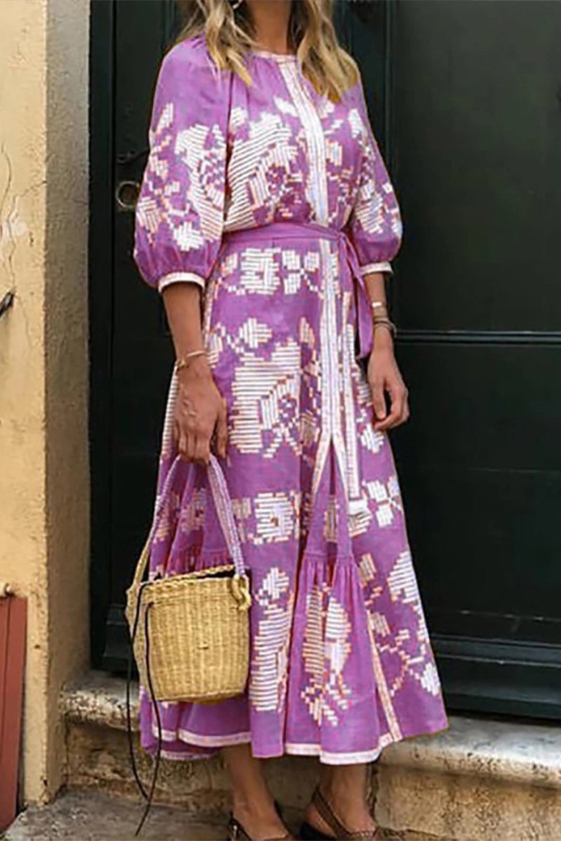 Effortlessly Elegant Dress with a Timeless Design