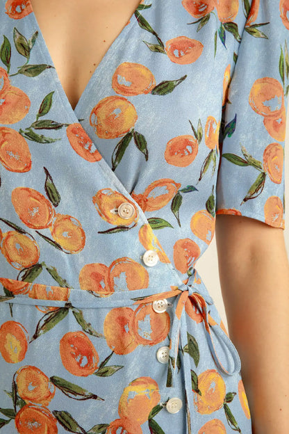 Beautifully Crafted Dress in a Classic Style