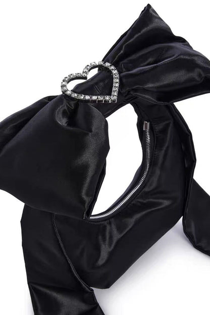 Beautifully Balanced Bag with Timeless Character