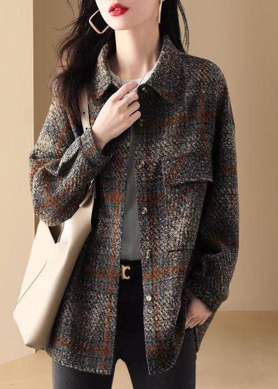 Classic Vintage & Enduringly Stylish Coat