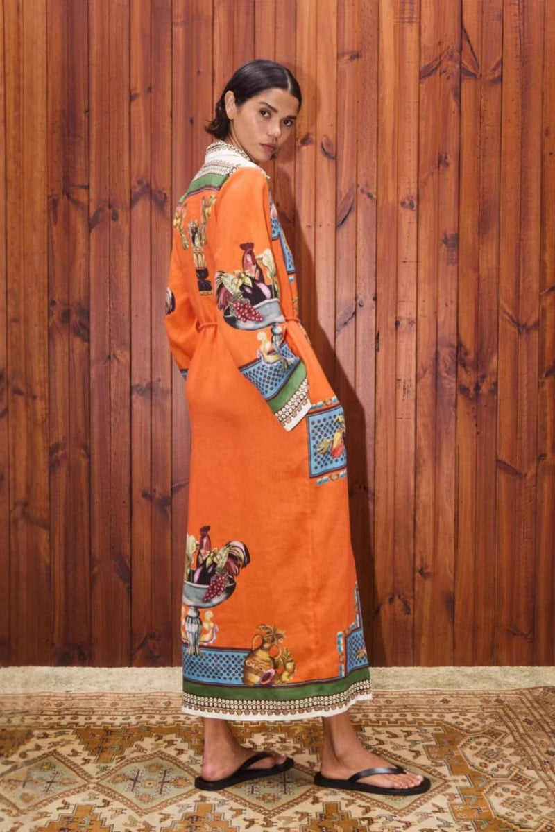 Classic Vintage Dress with a Flattering Fit