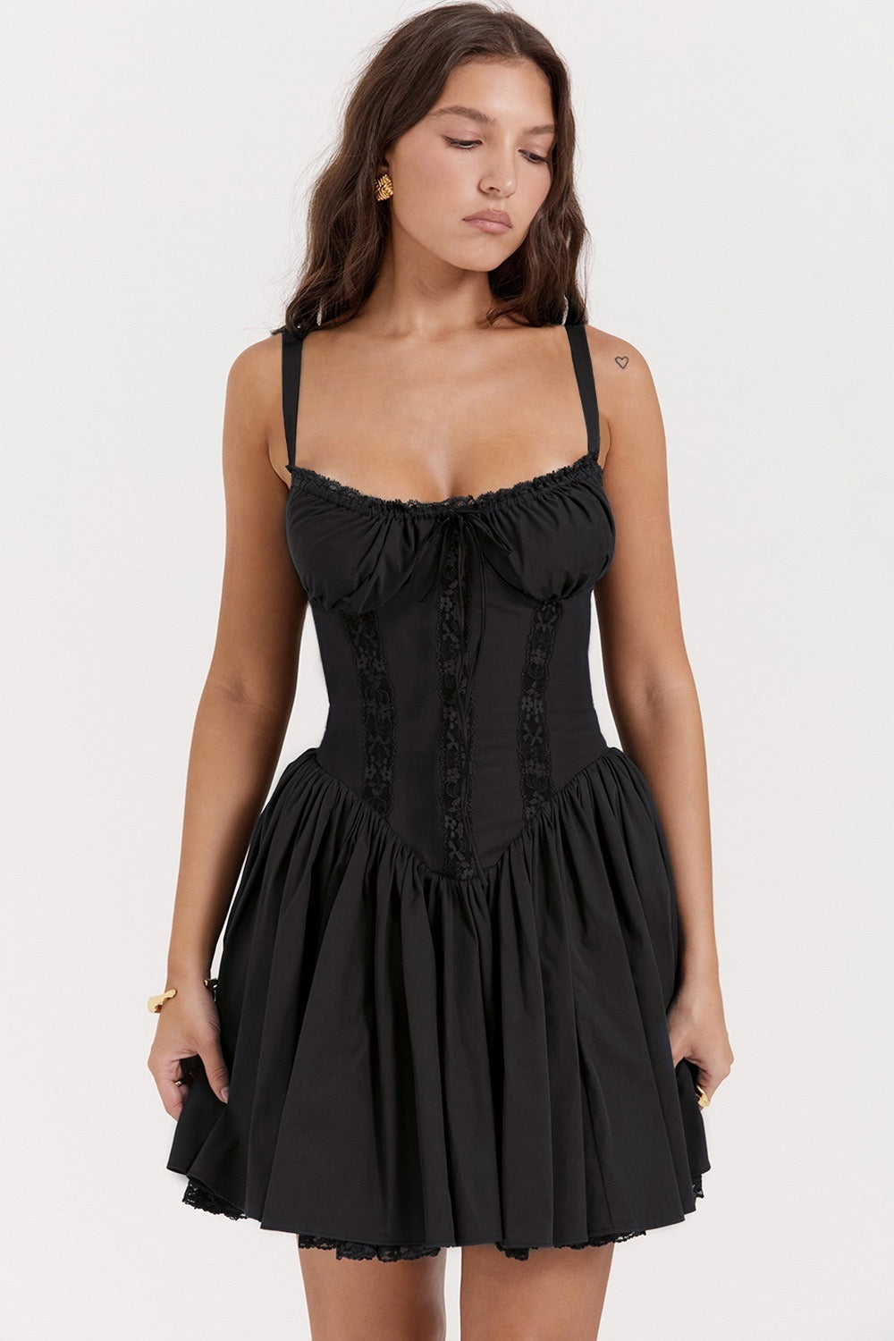 Polished Dress with an Effortless Classic Look