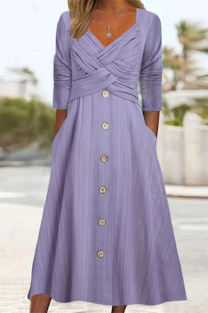 Classic Vintage Dress with a Flattering Fit
