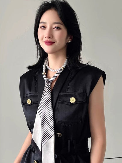 Well Tailored Garment with a Graceful Silhouette