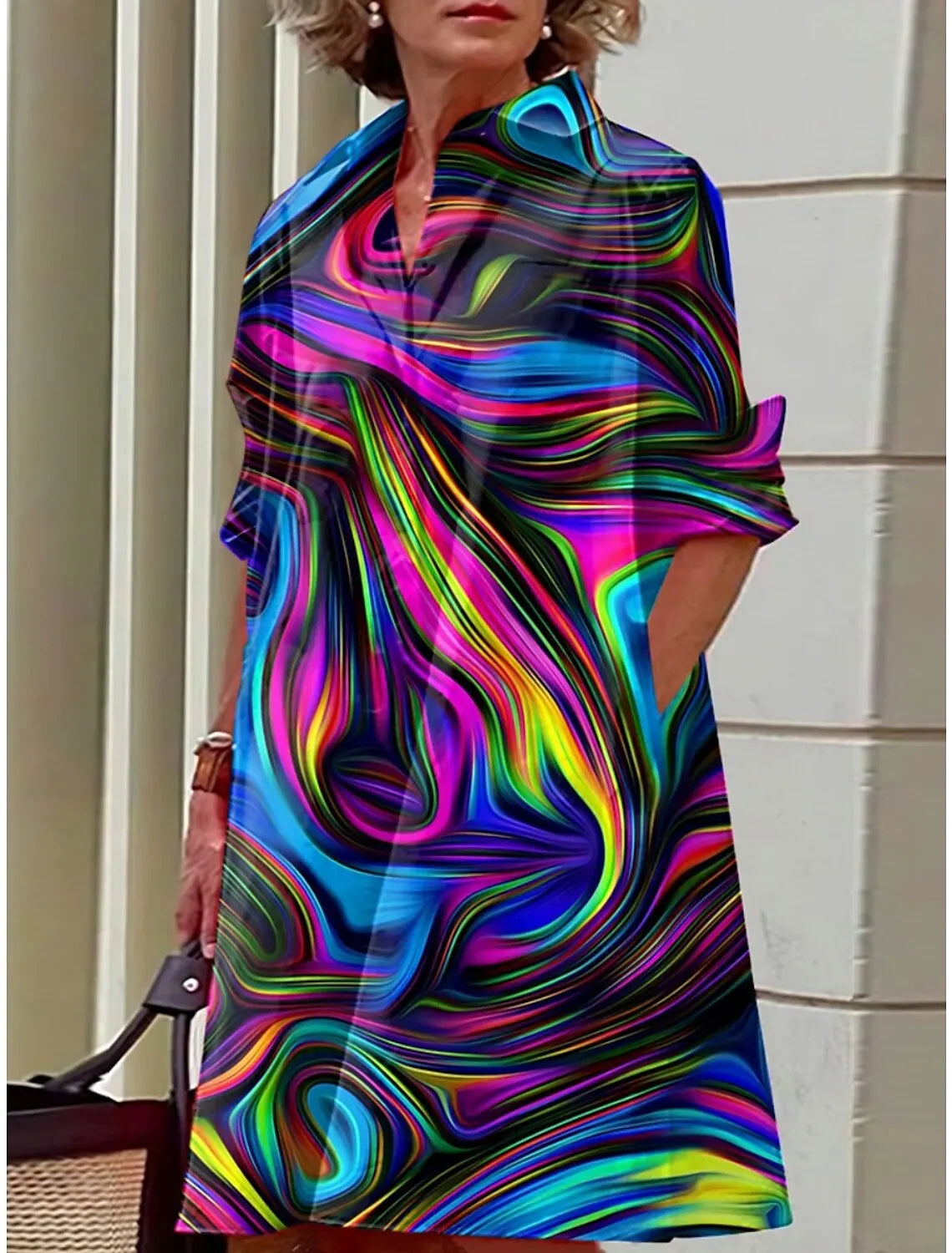 Beautifully Crafted Dress in a Classic Style