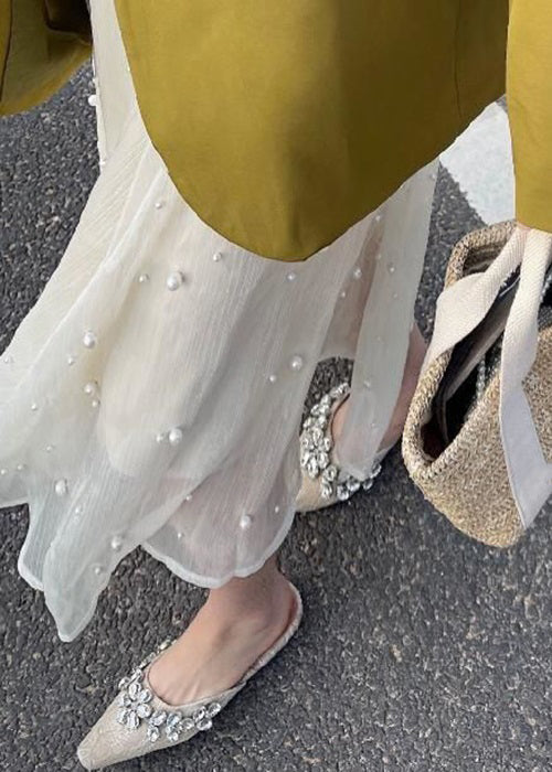Gracefully Styled Garment for Any Occasion