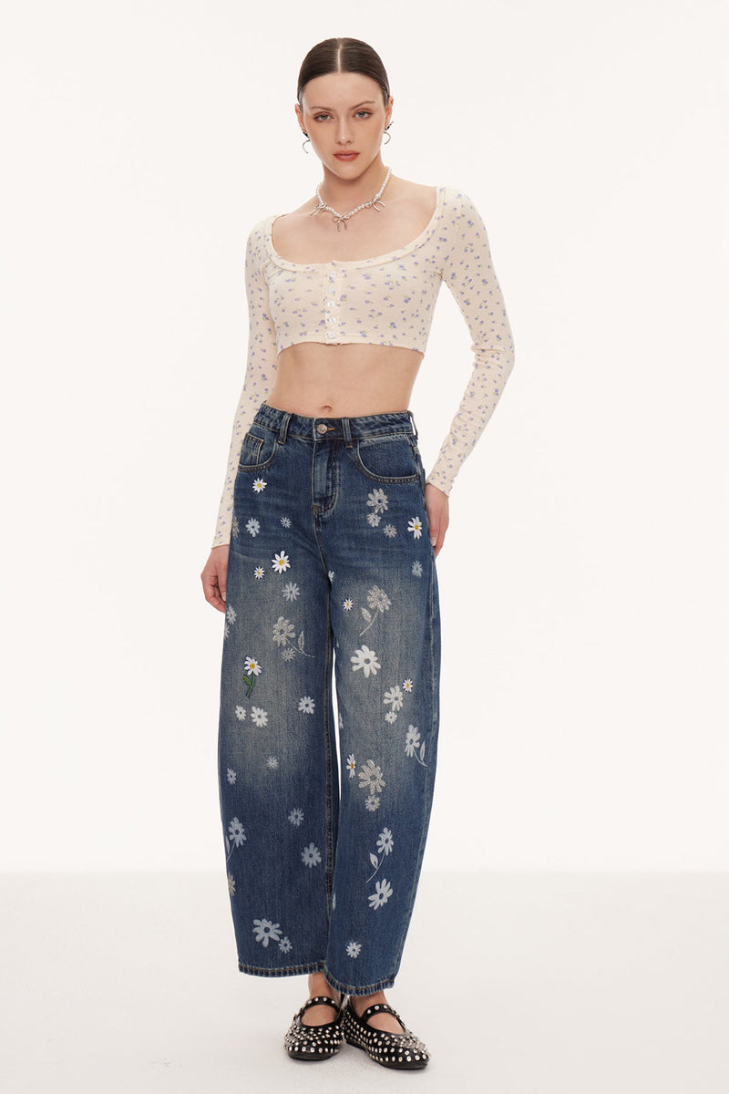 Beautifully Finished Top in a Timeless Design